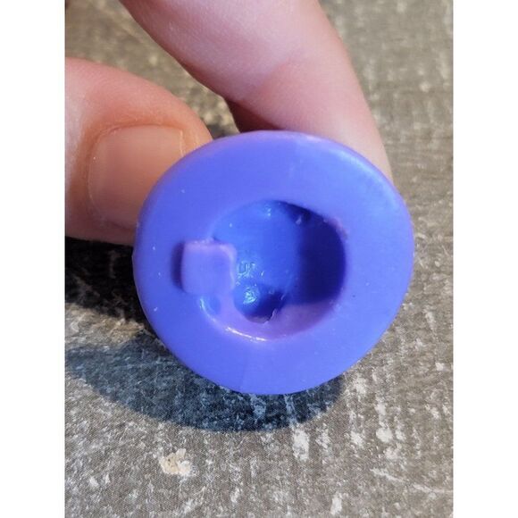 Shopkins mini purple hat flower red moose toy figure - Picture 3 of 4